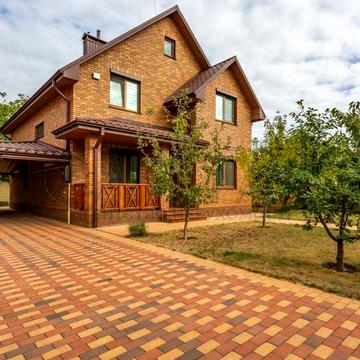 240 м2 / 4 спальних / Нивки / Подільський р-н / 2 поверхи / газ / КМ