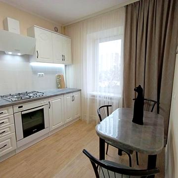 Оренда 1.5 квартири в центрі по вулиці Водопровідній