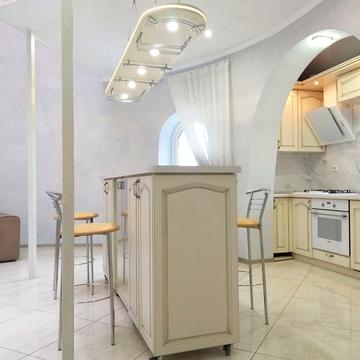 Оренда 2-х поверхового  будинку в найближчому передмістіі Києва,Романк