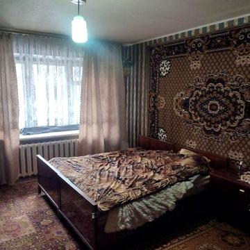 Продам 2 кімн., Генадія Воробйова вул., Соломянський р-н
