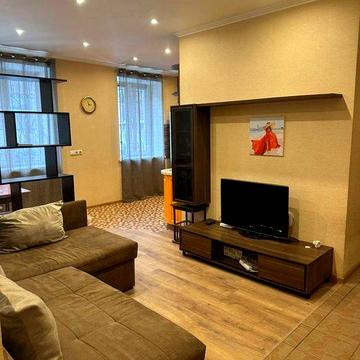 Оренда 3-х кімнатної квартири, Соломенка, Караваєві Дачі, Дудаєва,22.