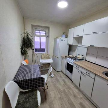 Здам 2к.Космос. Окремі кімнати.