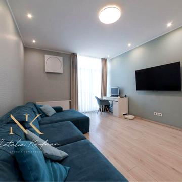 Продаж 3 к кв 83 м2. Комфорт Таун ЖК Комфорт Таун