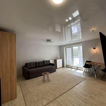 Продам 1 ком квартиру с отличным ремонтом. Черемушки.