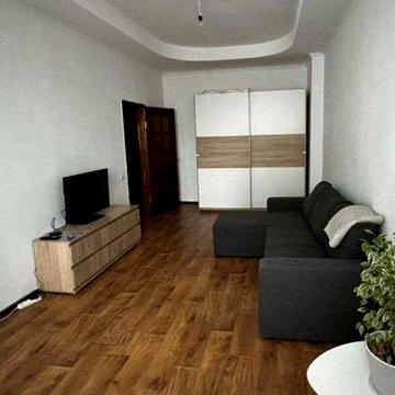 У продажу 1 кімнатна квартира 38 метрів у сучасному ЖК на Х. Горі  SM ЖК Околица