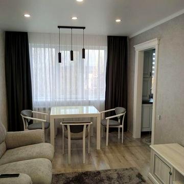 Продам 3-х комнатную квартиру по улице Кропивницкого, 129 квартал.