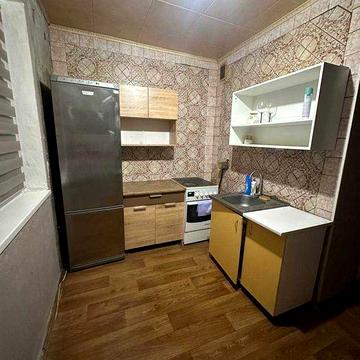 Продам двухкомнатную квартиру, 10/16, район Шишковка.