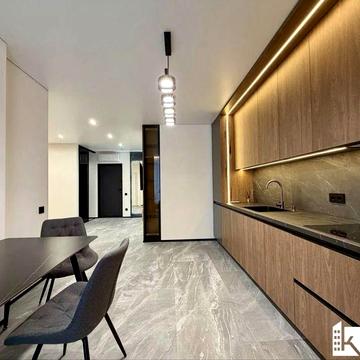 Перша здача, стильна півторачка біля озера ЖК Manhattan