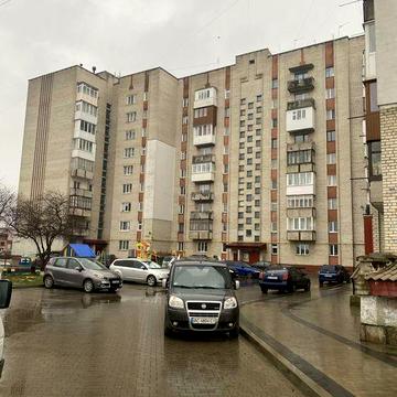 Продам 3-х кімнатну квартиру , в районі Черемушки