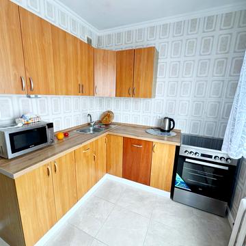 Ореста Васкула вул., 8