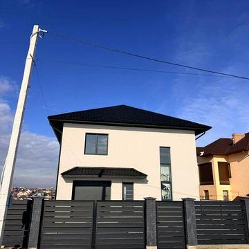 Стильний  будинок з ремонтом с.Годилів з панорамою на місто