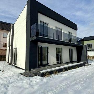 Стильний будинок в стилі хай-тек Дослідна станція