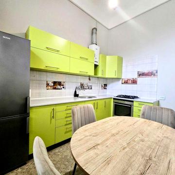 1 кімнатна квартира ЦЕНТР міста вул.ПЕРЕЯСЛАВСЬКА (площа Філармонії).