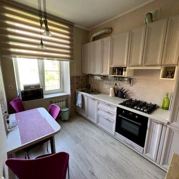 Сдам 2 ком кв Леси Украинки ул.