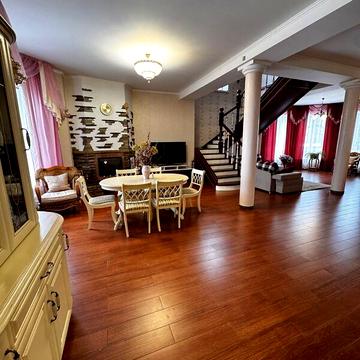 Продаж 4к Дім Миколи Амосова вулиця