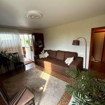 Кримська вул., 72