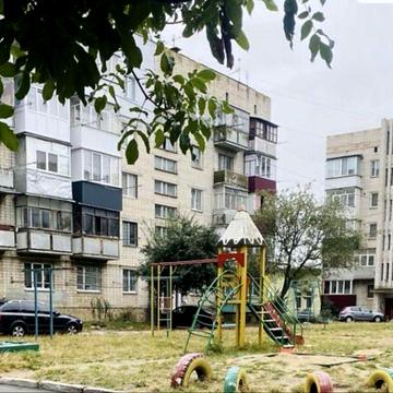 1 Волошкова.Тепла,зручне розташування.