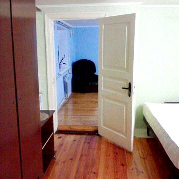 Двухкомнатную квартиру в Голосеевском районе сдам недорого.