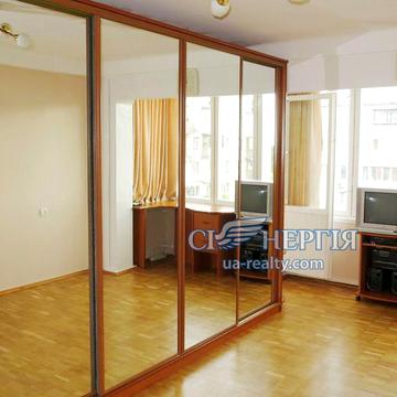 Ігоря Шамо бульв. (Олексія Давидова), 19