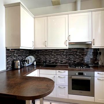 Олеся Гончара вул., 77