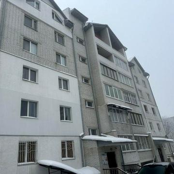 Продаж 3 кімнатної квартири на Довженка