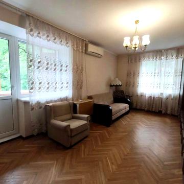 Печерский р-н,  ул. Фёдорова, 1. Аренда 2 комнатнатной