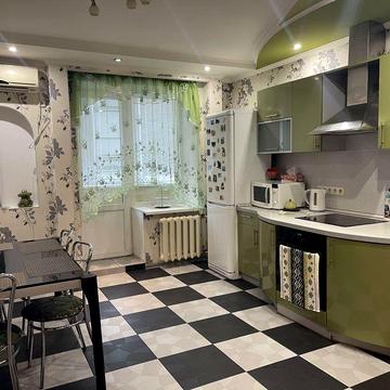 Оренда євродвушки вул. Чорних Запорожців 66