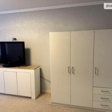 Довгострокова оренда 1к Квартира Вітовського Дмитра вулиця