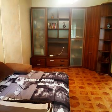 Сегедська вул., 12