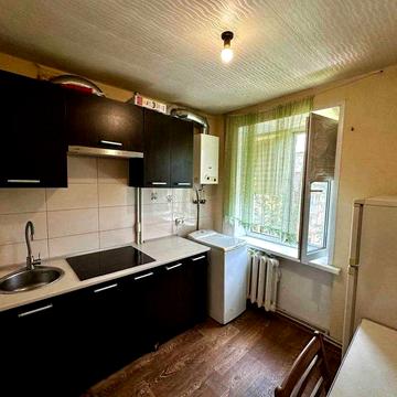 Новокримська вул., 2-Б