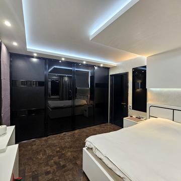 Хорольська вул., 1-А