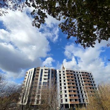 Продаж 2к квартири в новобудові 68м² Виставка Автовокзал 1
