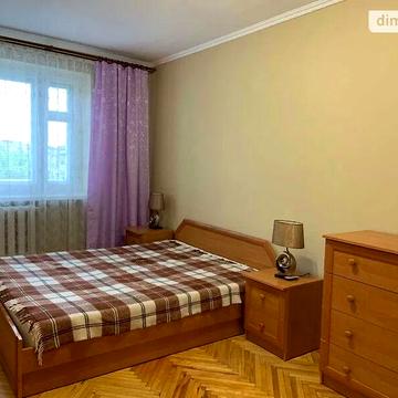 Довгострокова оренда 2к Квартира Петлюри Симона вулиця