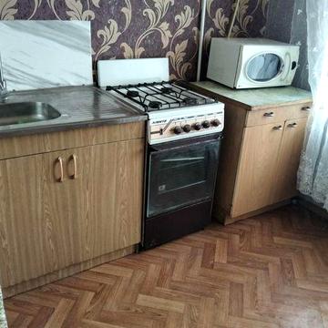 Здам  1 к квартиру по  вулиці  Західно Донбаська