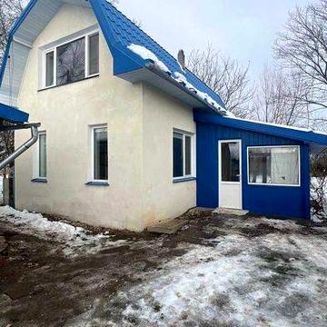 Будинок 72 м² з садом (8 соток) та гаражем у с. Лисець