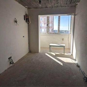 Двокімнатна квартра, Моноліт