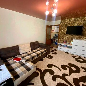 Квартира заходь і живи, поруч з Соборним парком. З меблями та технікою