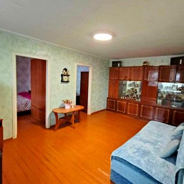 Продам 3 кімнатну квартиру.