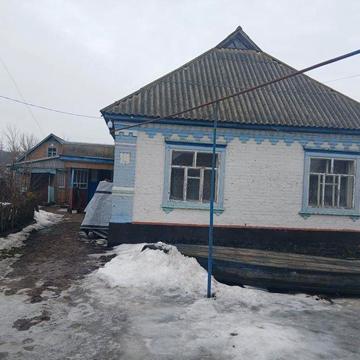 Будинок в с. Ковалі Лубенського району поблизу Чорнух
