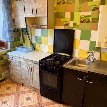 Оренда.Однокімнатна квартира на Вишеньці.прсспект Космонавтів.Мир