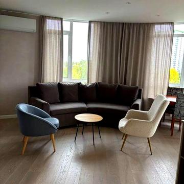 Оренда 3 кім (євро) квартири ЖК" Respublika"