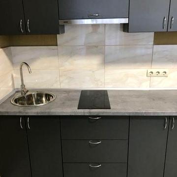 новострой Павла Кравцова  Сдам красивую 1 комнатную квартиру