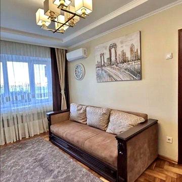 Оренда 2 км квартири з виглядом на озеро Дружба