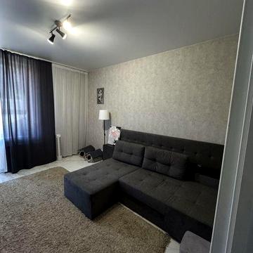 1 кім кв з власним двором та паркомісцем без комісіі ЖК Блестаун