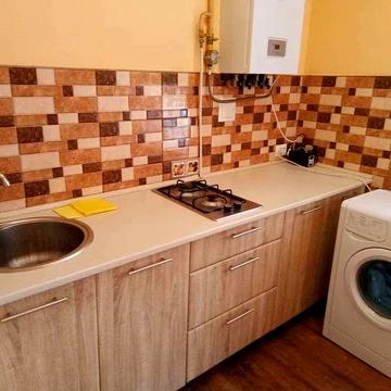 Троїцька вул., 12