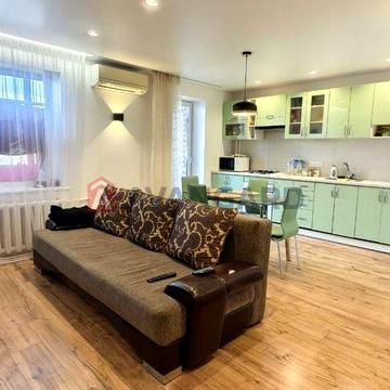 3-кімнатна квартира у Південному мкр