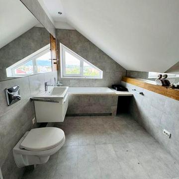 Дворівнева квартира 2-хкімнатна