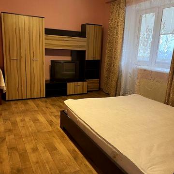 Довгострокова оренда 1к Квартира Віктора Баталіна (Мічуріна) вулиця