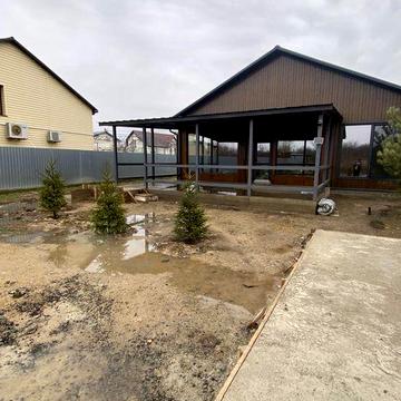 Дом в центре со своей береговой линией и выходом в реку