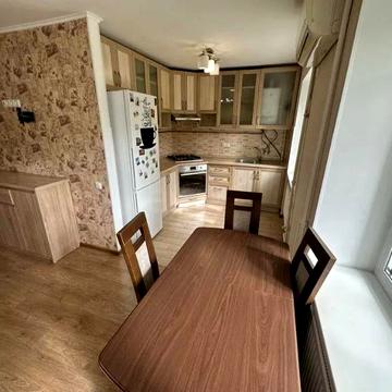 3 ком. Яхт-клуб- 8 Причал, 3/5, ремонт, 12т